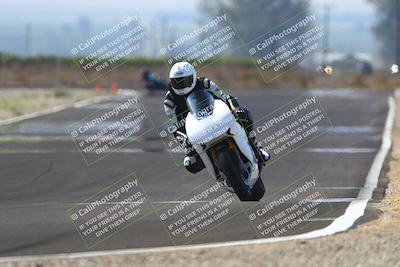 media/Sep-20-2025-TrackDaz (Sat) [[27f0cde673]]/B Group/220pm (Turn 9)/